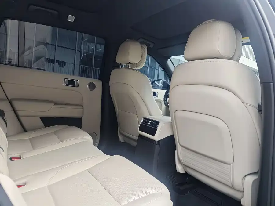 Li Xiang L7 Ideal L7 2025 Max Smart Renewal Edition 2025 — миниатюра 4