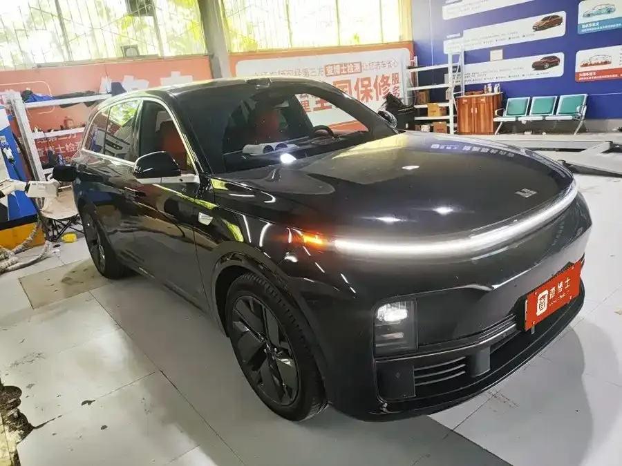 Li Xiang L7 Ideal L7 2025 Pro Smart Renewal Edition 2025 — миниатюра 2