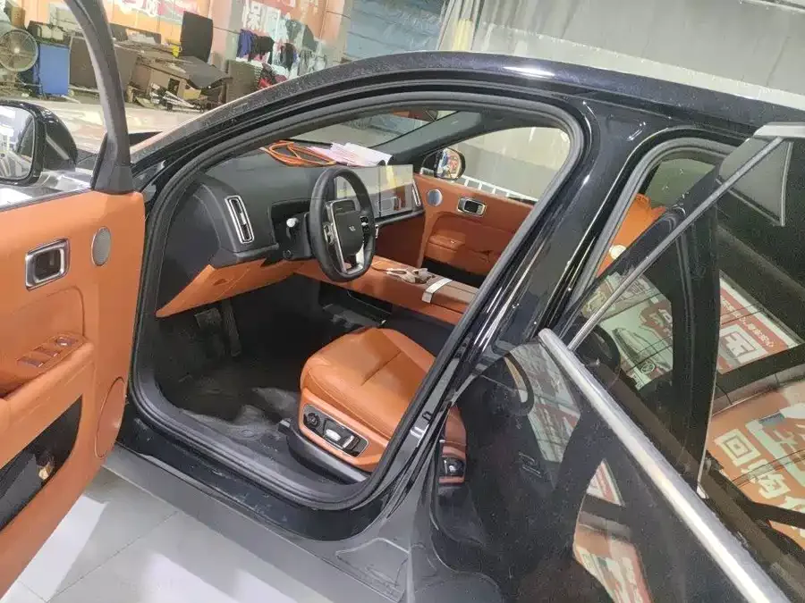 Li Xiang L7 Ideal L7 2025 Pro Smart Renewal Edition 2025 — миниатюра 4