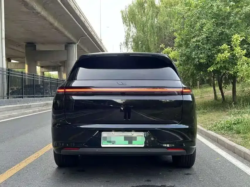 Li Xiang L7 Ideal L7 2023 Pro 2023 — миниатюра 5
