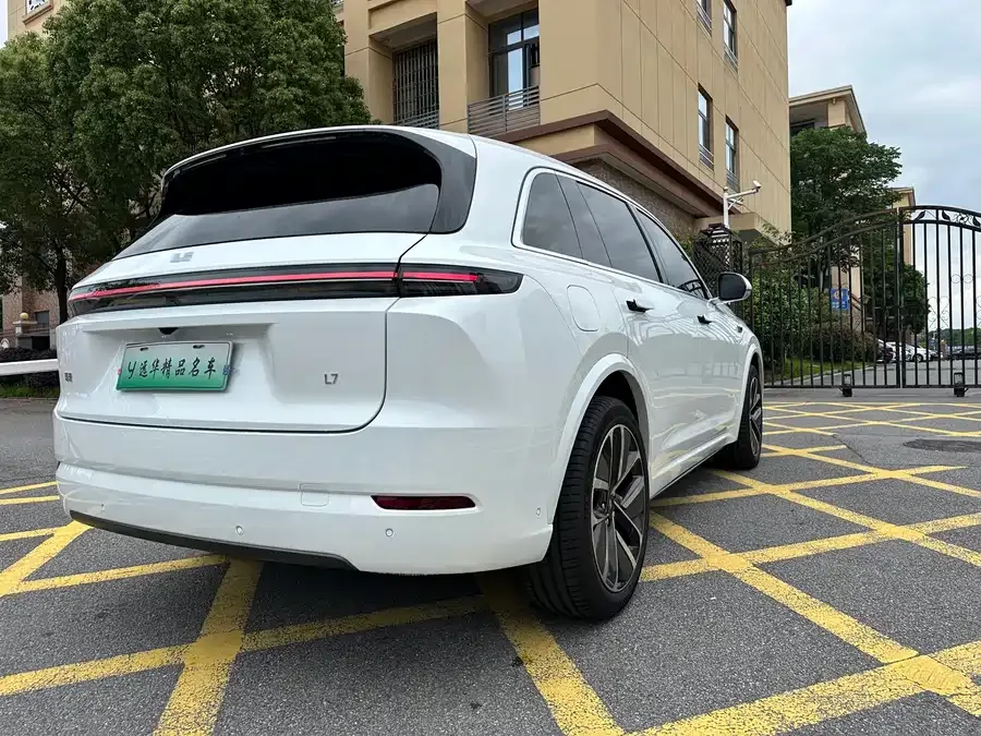 Li Xiang L7 Ideal L7 2024 MAX 2025 — миниатюра 4