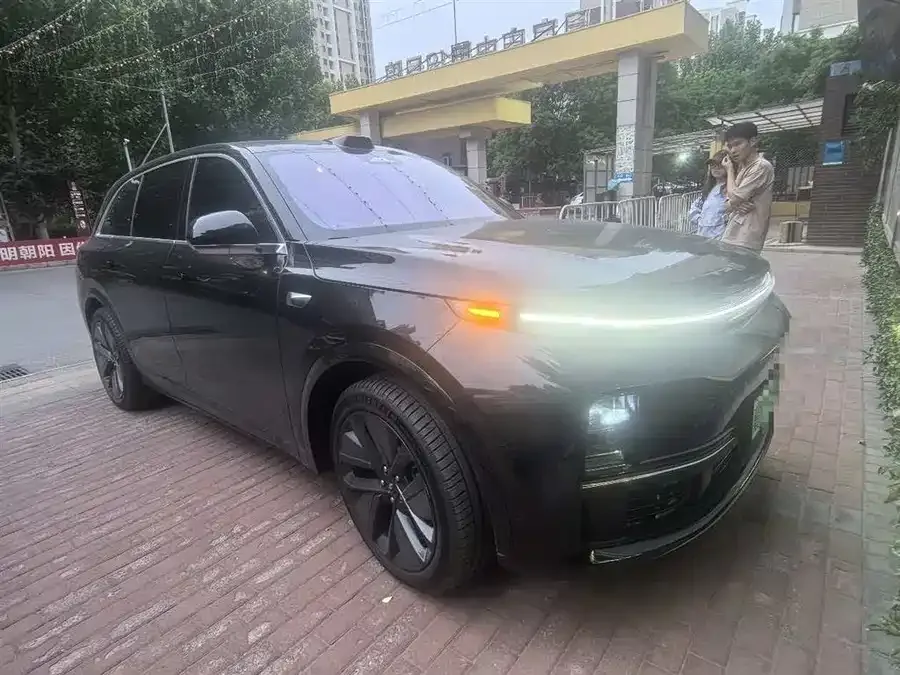 Li Xiang L7 2025