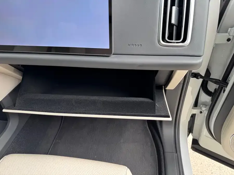 Li Xiang L7 Ideal L7 2024 MAX 2024 — миниатюра 4