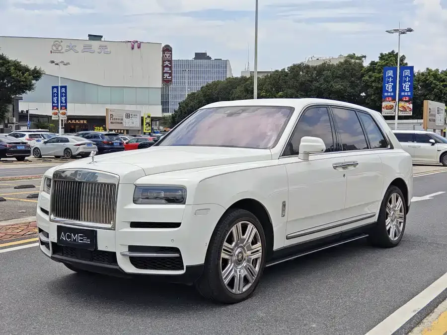 Rolls-Royce Cullinan 2022