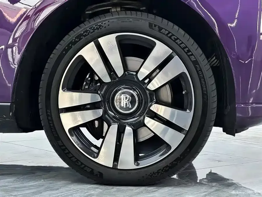 Rolls-Royce Cullinan Cullinan 2018 five-seat version 2023 — миниатюра 3