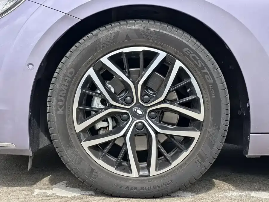 ORA lightning cat Euler Lightning Cat 2022 555km Premium Edition 2023 — миниатюра 4