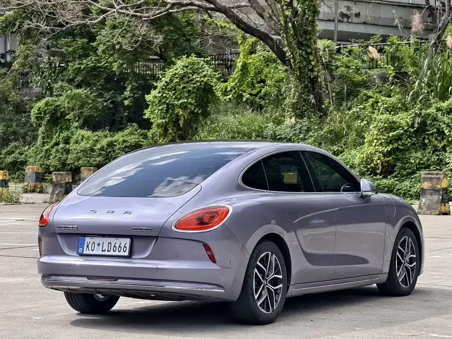 ORA lightning cat Euler Lightning Cat 2022 555km Premium Edition 2023 — миниатюра 5