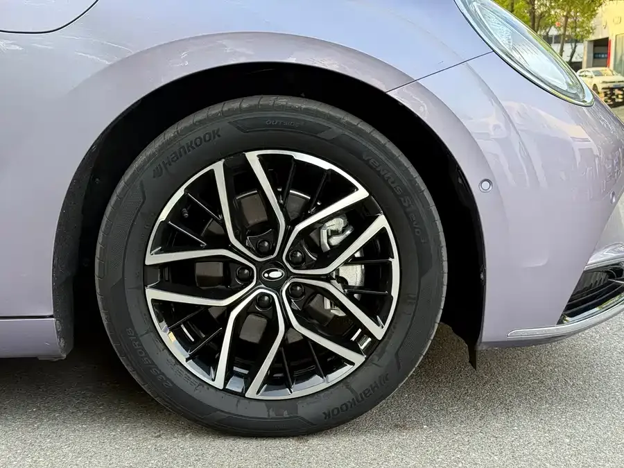 ORA lightning cat Euler Lightning Cat 2022 555km Premium Edition 2024 — миниатюра 4