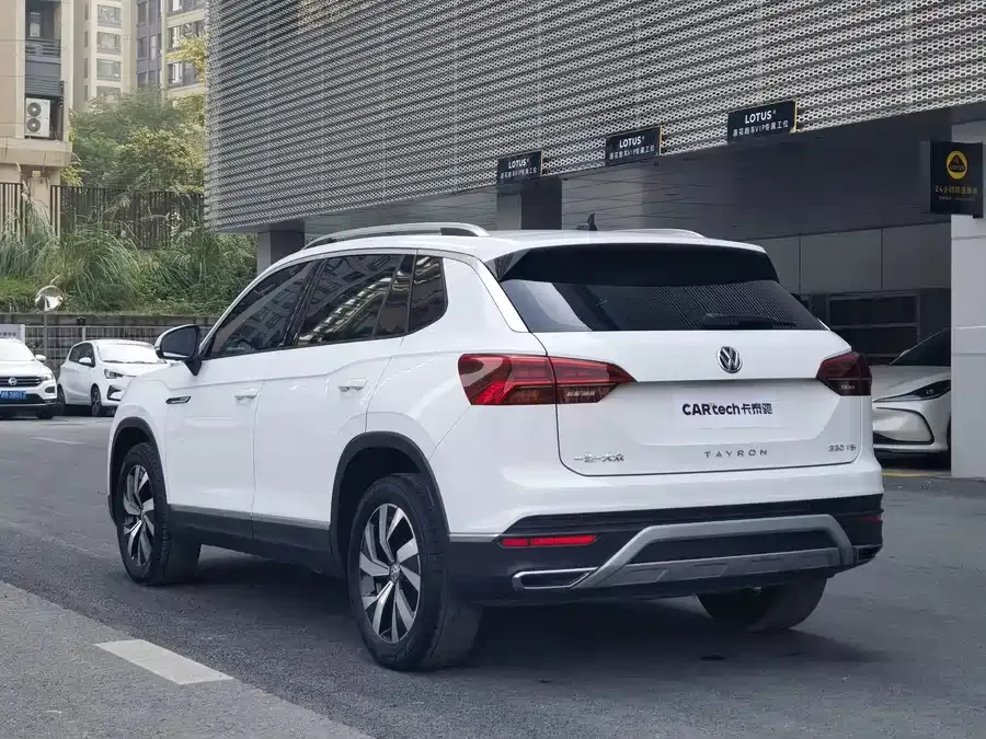 Volkswagen Tayron Tanyue 2022 330TSI 2WD Luxury Smart Edition 2022 — миниатюра 2