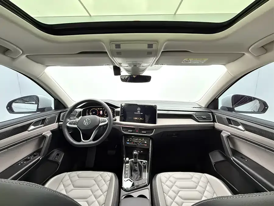 Volkswagen Tayron Tanyue 2023 280TSI 2WD Luxury Plus Advanced Edition 2023 — миниатюра 3