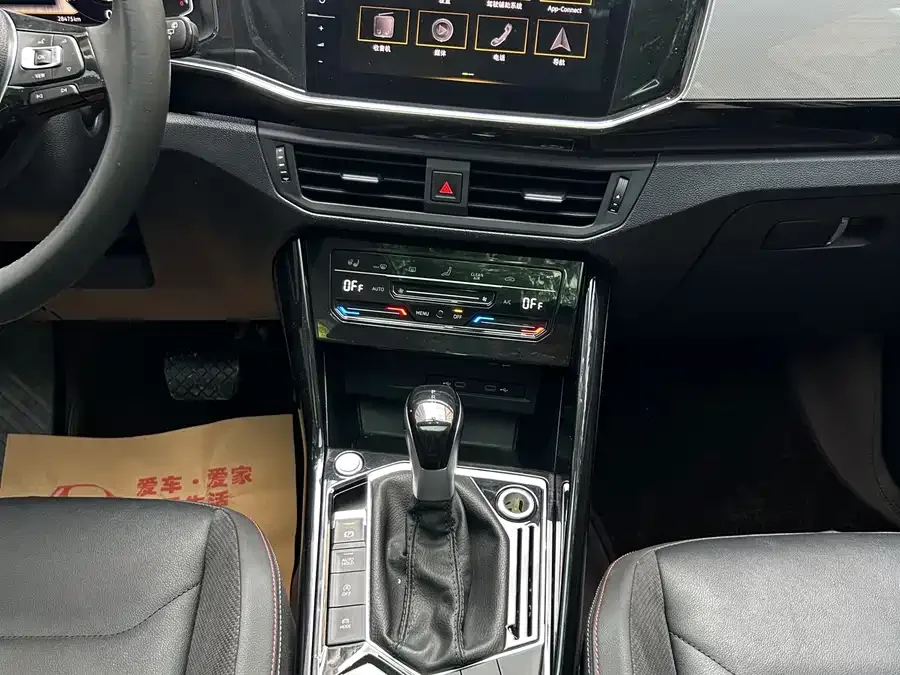 Volkswagen Tayron Tanyue 2022 330TSI two-wheel drive luxury smart connected version Plus 2022 — миниатюра 4