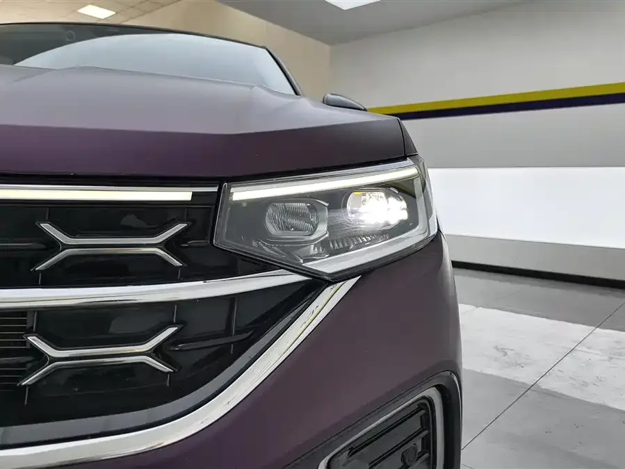 Volkswagen Tayron Tanyue 2023 330TSI 2WD Luxury Plus Advanced Edition 2023 — миниатюра 2
