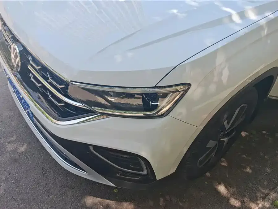 Volkswagen Tayron Tanyue 2023 330TSI 2WD Luxury Plus Advanced Edition 2022 — миниатюра 2