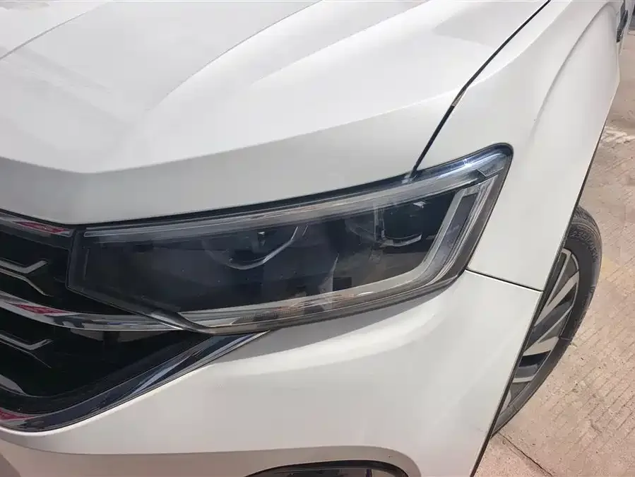 Volkswagen Tayron Tanyue 2023 330TSI 2WD R-Line High Energy Edition 2022 — миниатюра 2