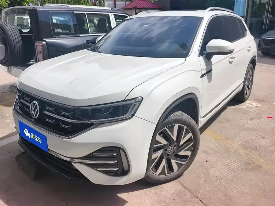 Volkswagen Tayron Tanyue 2023 330TSI 2WD R-Line High Energy Edition 2022 — фото 1, купить с доставкой в Москву