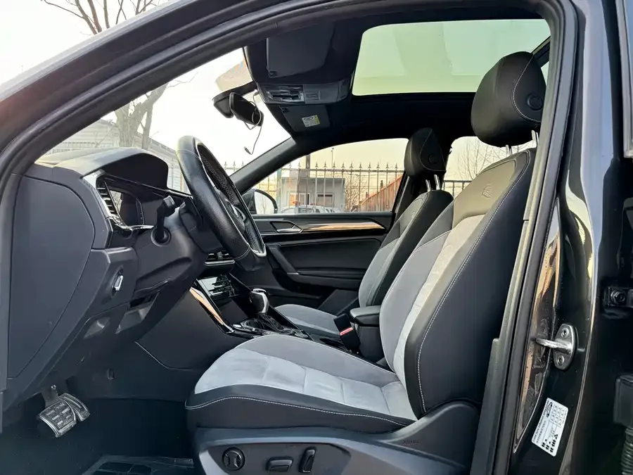 Volkswagen Tayron Tanyue 2022 380TSI four-wheel drive R-Line intelligent version 2022 — миниатюра 4