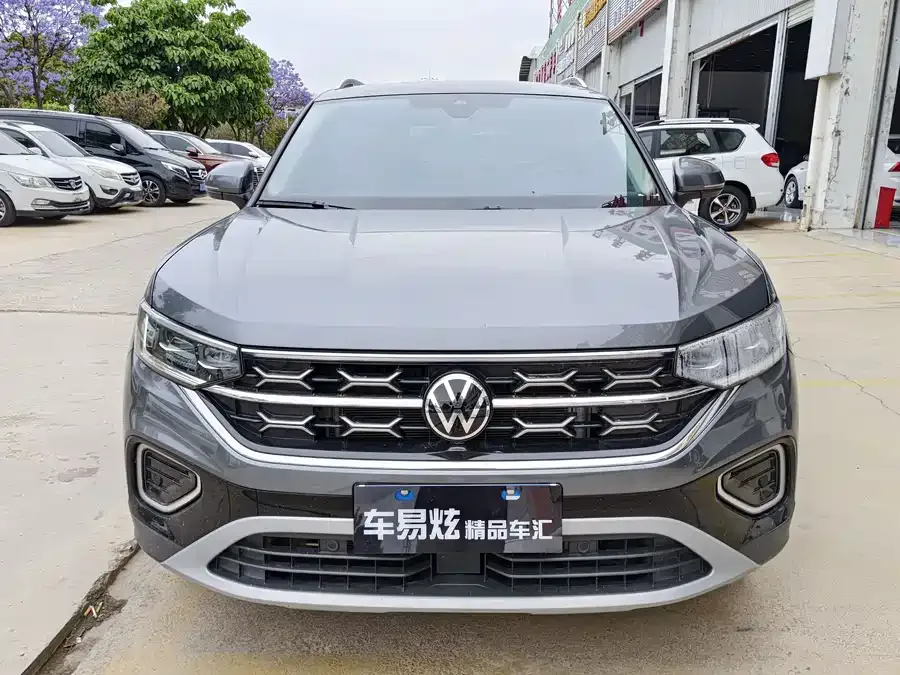 Volkswagen Tayron Tanyue 2023 300TSI 2WD Luxury Plus Advanced Edition 2023 — фото 1, купить с доставкой в Москву