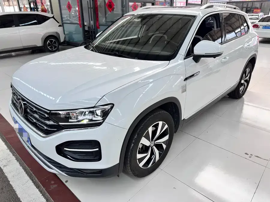 Volkswagen Tayron Tanyue 2021 330TSI 2WD Luxury Smart Edition 2022 — фото 1, купить с доставкой в Москву