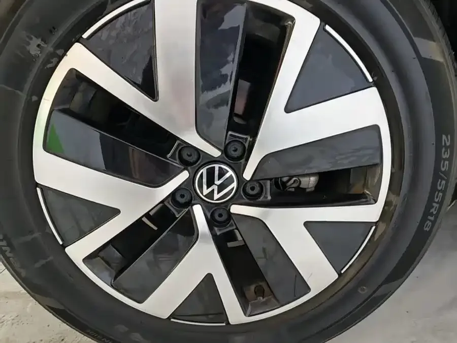 Volkswagen Tayron Tanyue 2023 280TSI 2WD Luxury Plus Advanced Edition 2022 — миниатюра 3