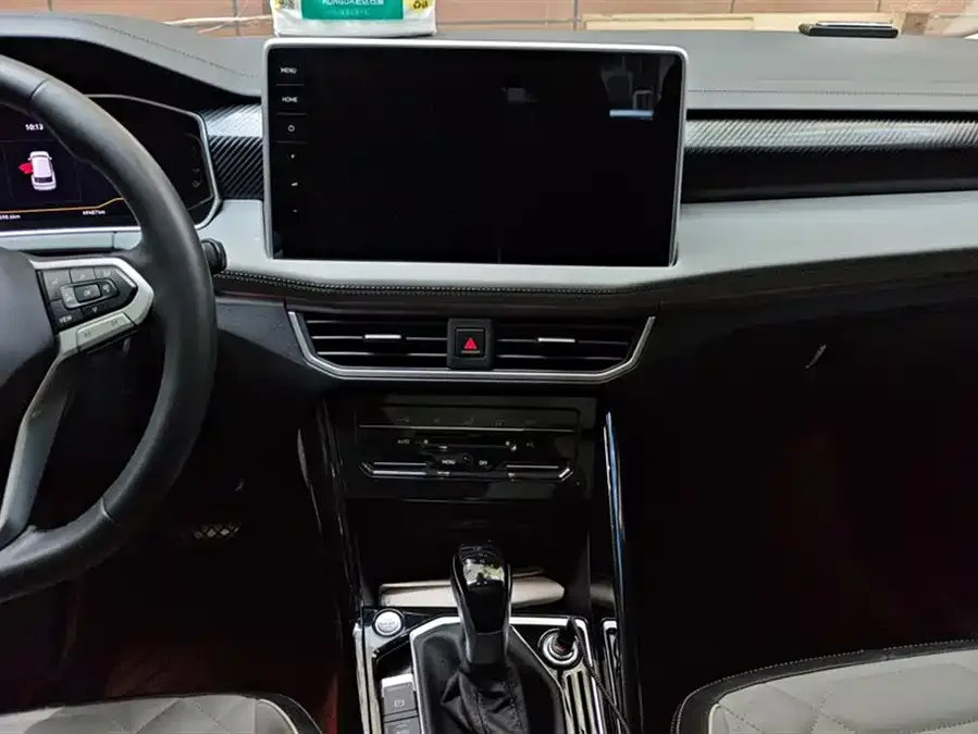 Volkswagen Tayron Tanyue 2023 300TSI 2WD Luxury Plus Advanced Edition 2023 — миниатюра 4