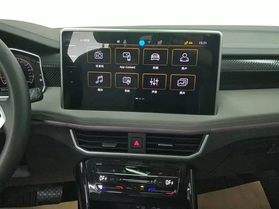 Volkswagen Tayron Tanyue 2024 330TSI 2WD Luxury Plus Advanced Edition 2024 — миниатюра 4