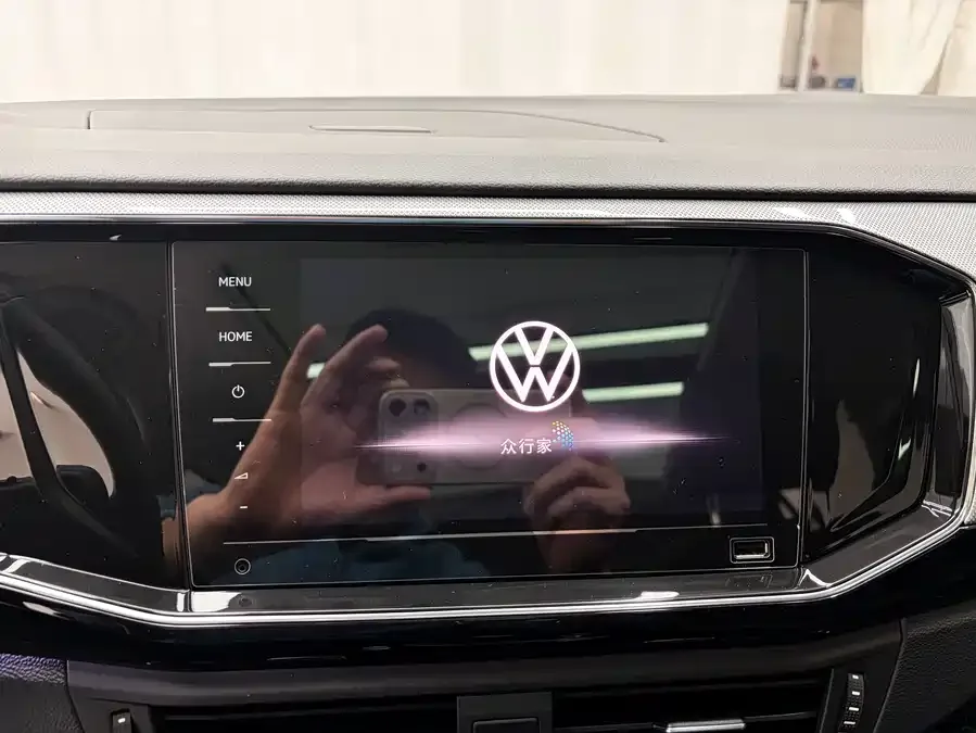 Volkswagen Tayron Tanyue 2022 280TSI 2WD Luxury Smart Edition 2022 — миниатюра 4