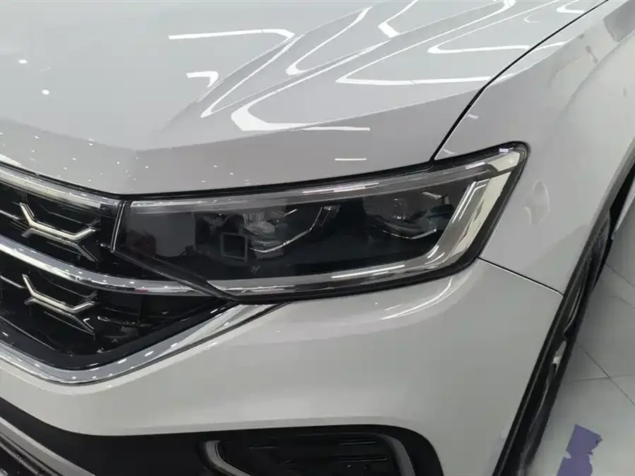 Volkswagen Tayron Tanyue 2024 300TSI 2WD Luxury Plus Advanced Edition 2024 — миниатюра 5