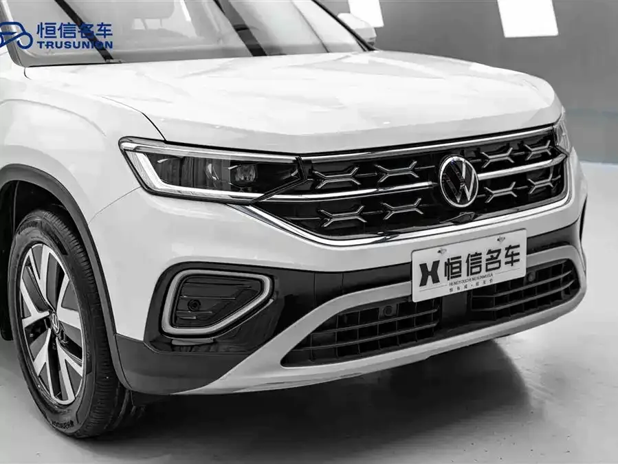 Volkswagen Tayron Tanyue 2024 330TSI 2WD Luxury Plus Advanced Edition 2024 — миниатюра 3