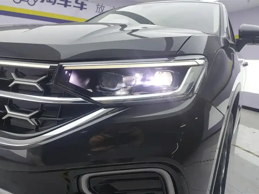 Volkswagen Tayron Tanyue 2024 300TSI 2WD Luxury Plus Advanced Edition 2024 — миниатюра 5