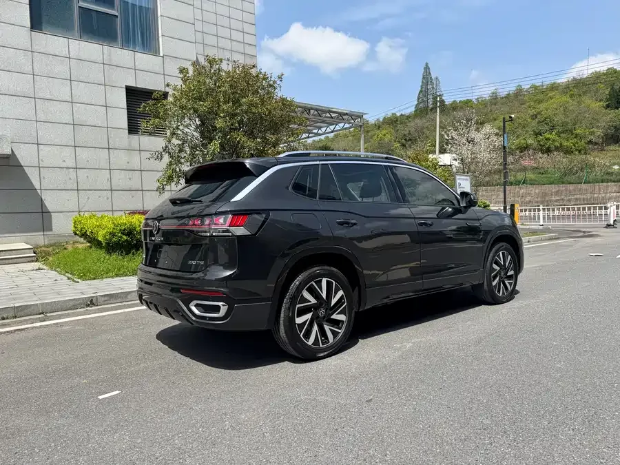 Volkswagen Tayron Tanyue 2023 330TSI 2WD R-Line High Energy Edition 2024 — миниатюра 2