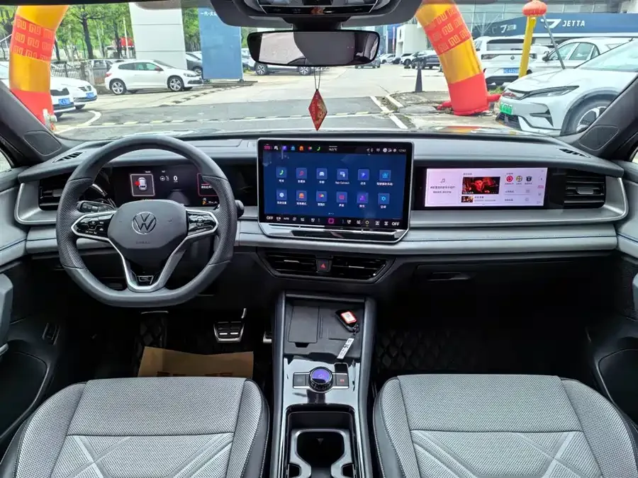 Volkswagen Tayron Tanyue 2025 Tanyue L 380TSI 4WD Luxury Easy Package 2025 — миниатюра 4