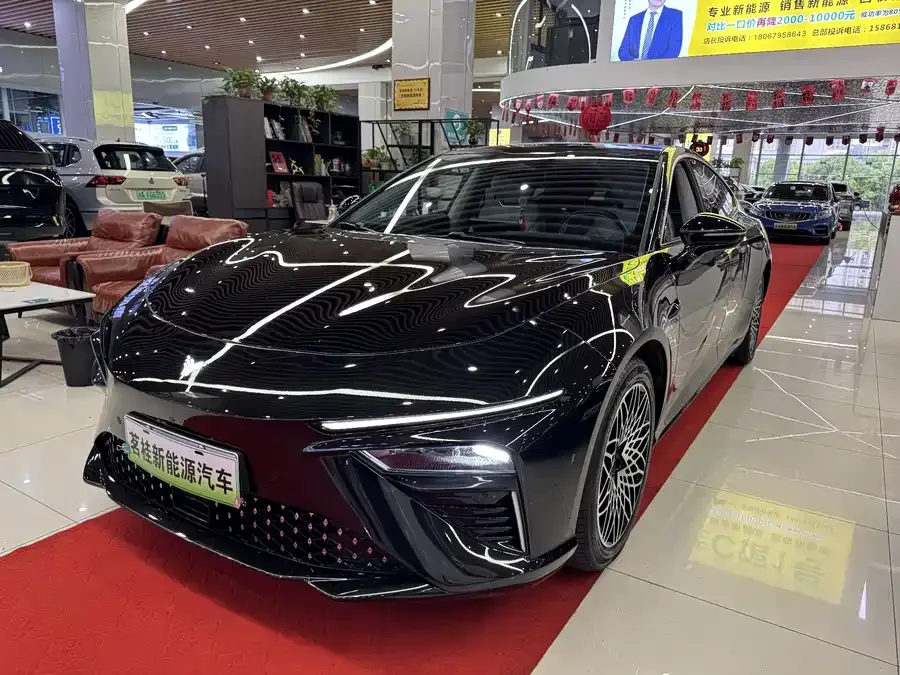 NETA Nezha S Nezha S 2022 pure electric 715km rear-wheel drive mid-size version 2023 — фото 1, купить с доставкой в Москву