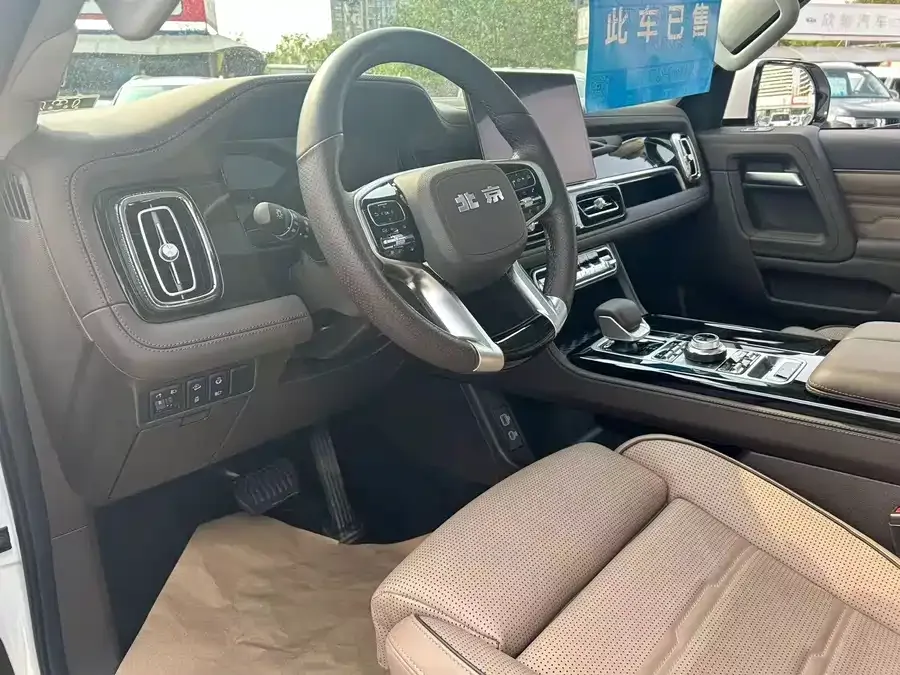 BAIC BJ60 Beijing Off-road BJ60 2022 2.0T 11th Edition 7 Seaters 2023 — миниатюра 2