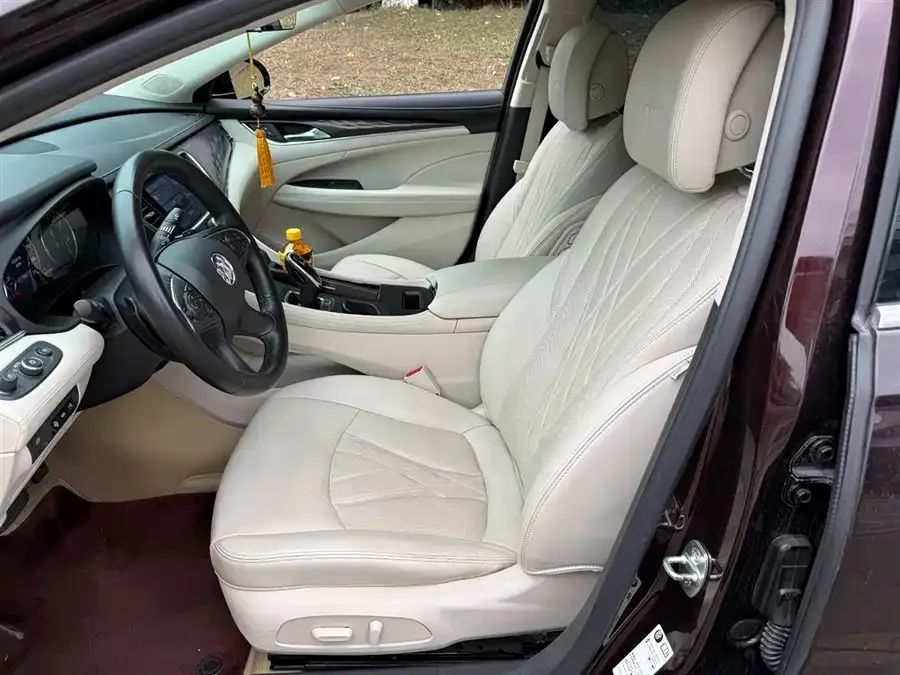 Buick LaCrosse LaCrosse 2022 Avenir Premium Edition 2022 — миниатюра 5