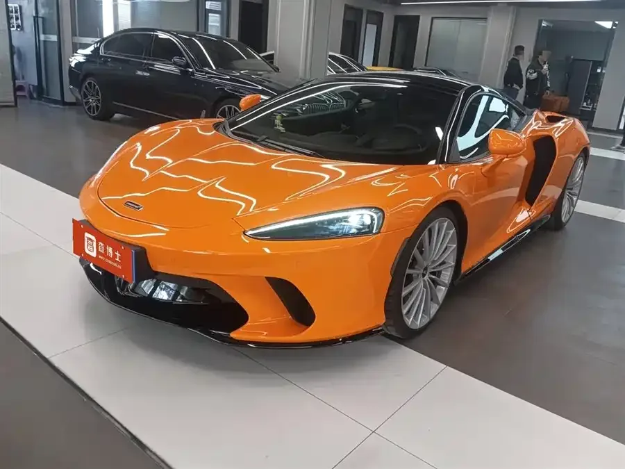 McLaren GT 2023