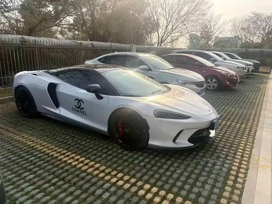 McLaren GT 2019 4.0T standard model 2022 — миниатюра 4