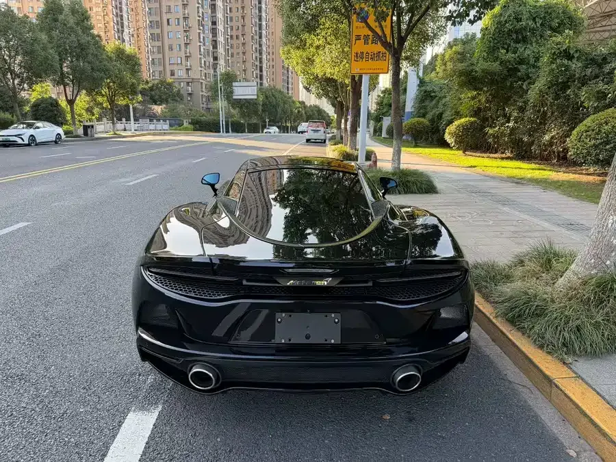 McLaren GT 2023 4.0T Standard 2024 — миниатюра 2