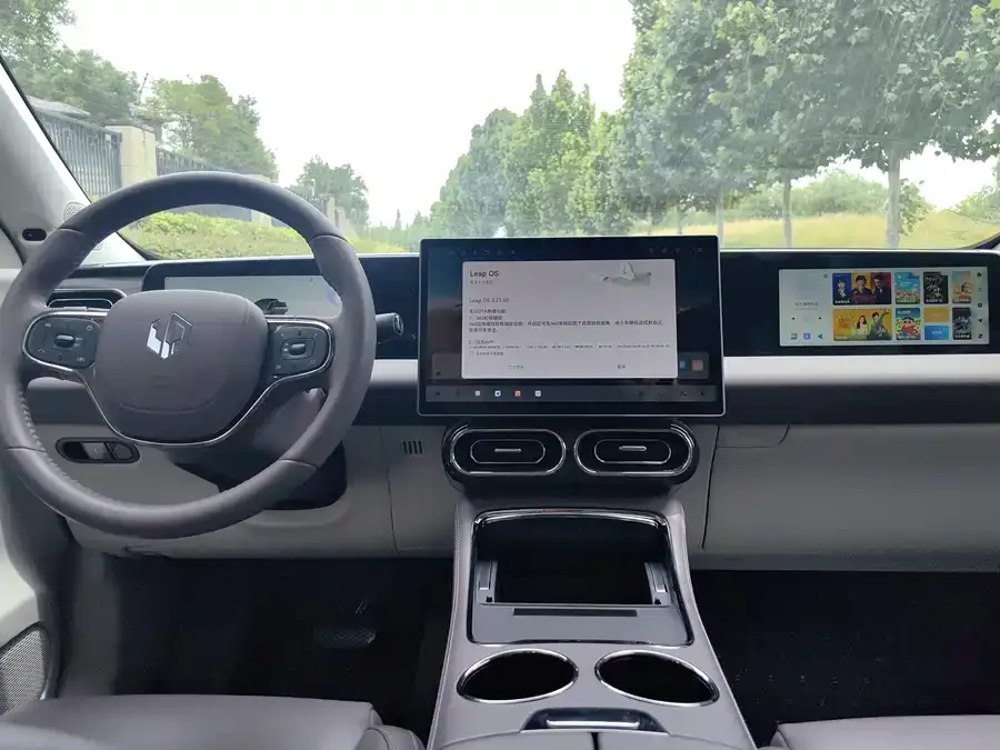 Leapmotor C11 Leapmotor C11 2024 Extended Range 300 Premium Edition 2024 — миниатюра 4