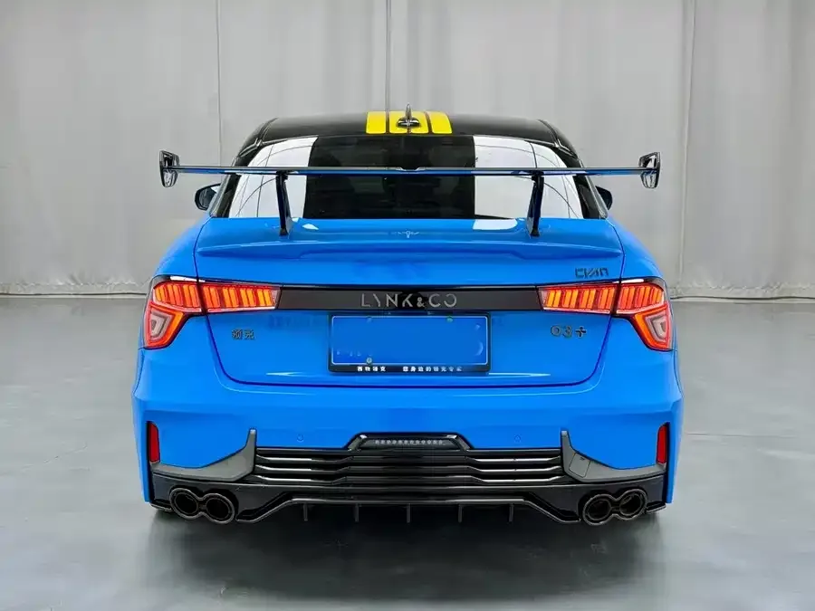 Lynk & Co 03 Lynk & Co 03 2022 03+ Cyan Custom Edition Performance Package 2022 — миниатюра 4