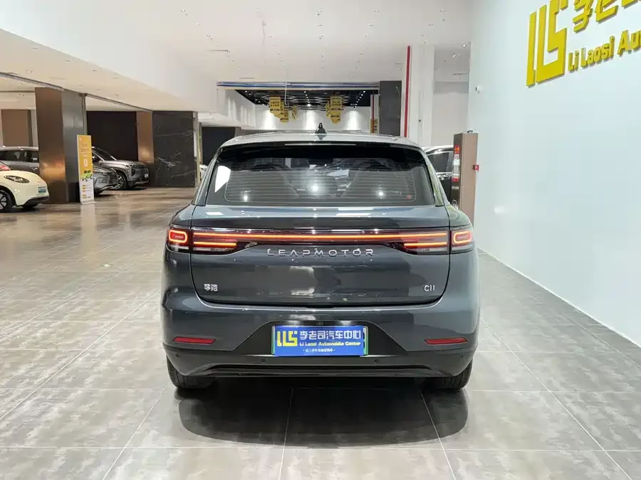 Leapmotor C11 Leapmotor C11 2023 Extended Range 180 Comfort Edition 2023 — миниатюра 2