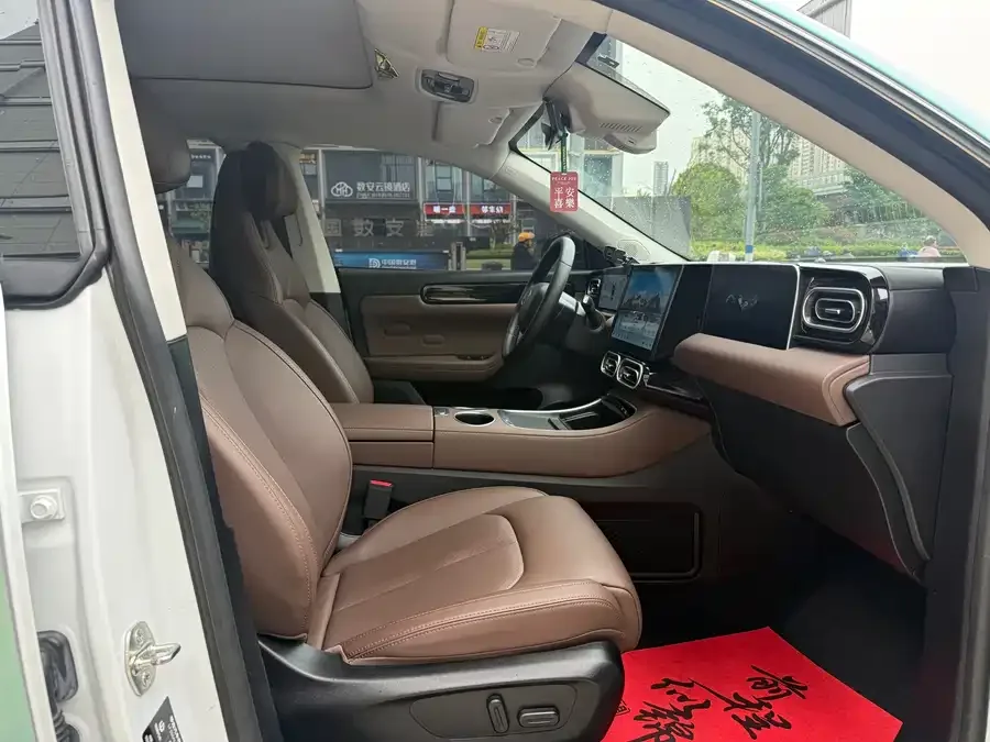 Leapmotor C11 Leapmotor C11 2023 Pure Electric 500 Smart Edition 2024 — миниатюра 3