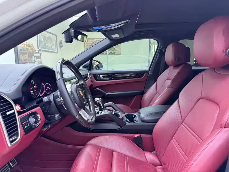 Porsche Cayenne Cayenne 2022 Cayenne S Coup 2.9T Platinum Edition 2022 — миниатюра 4