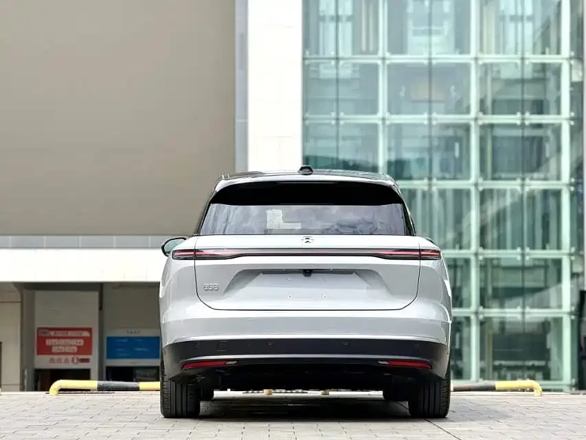 NIO ES8 NIO ES8 2023 100kWh 2023 — миниатюра 4