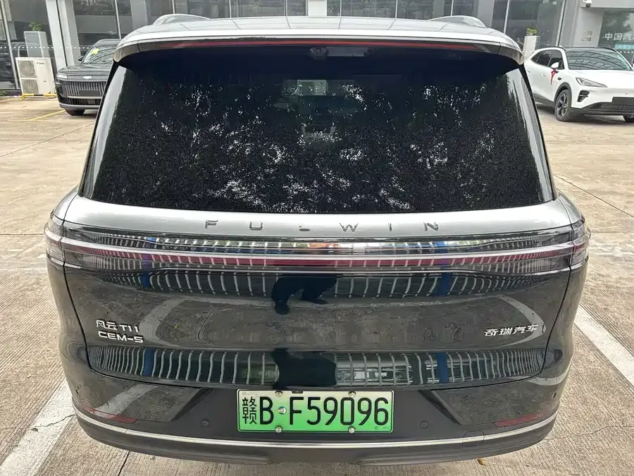 Chery Fengyun Fengyun T11 Fengyun T11 2026 Model 220 4WD Family Fun 2025 — миниатюра 3
