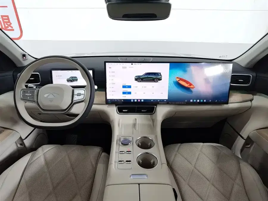 Chery Fengyun Fengyun T11 Fengyun T11 2026 Model 220 4WD Family Fun 2026 — миниатюра 2
