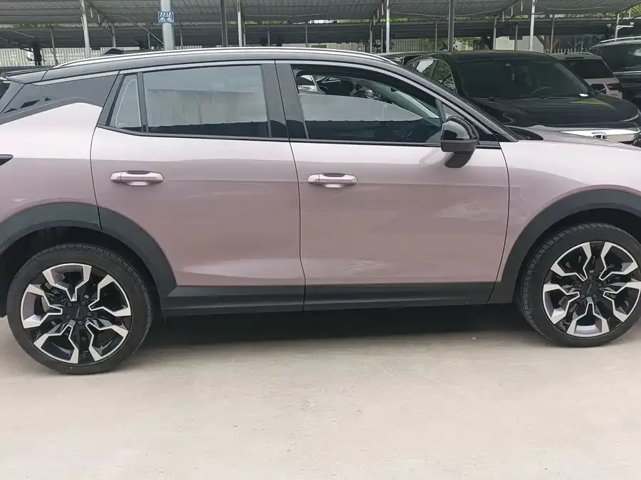 Lynk & Co 06 Lynk & Co 06 2023 Remix 1.5T Hero 2024 — миниатюра 4