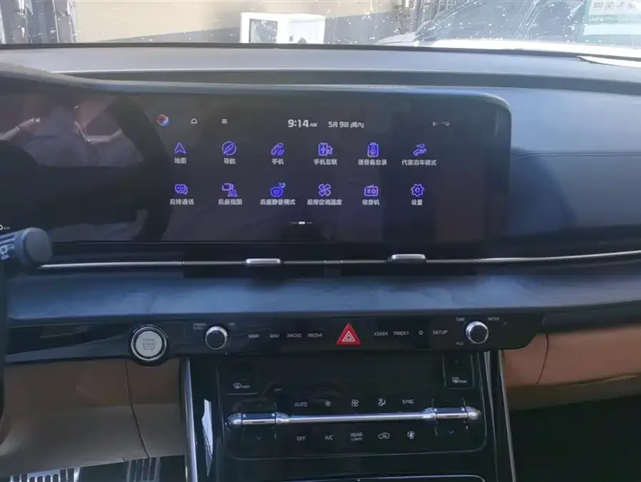 Kia Carnival Carnival 2021 2.0T Flagship Edition 2022 — миниатюра 4