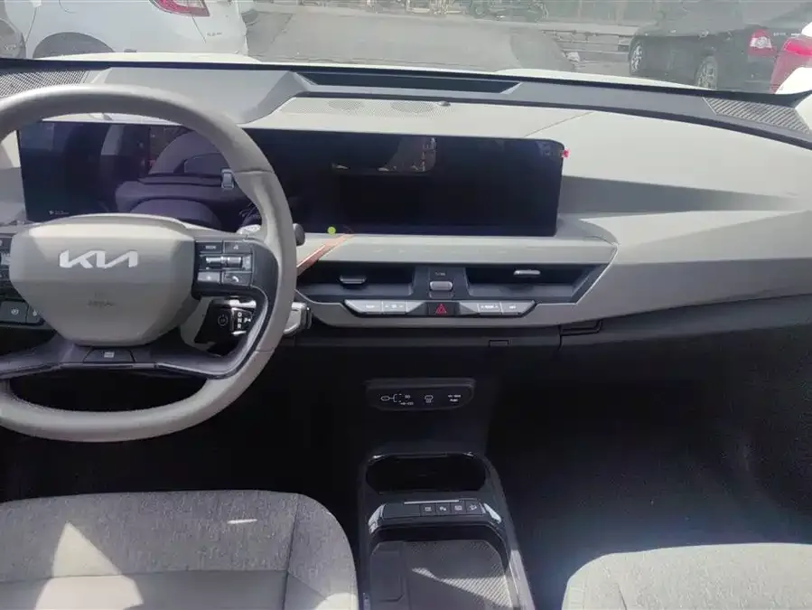 Kia EV5 2024 530 Air 2025 — миниатюра 4