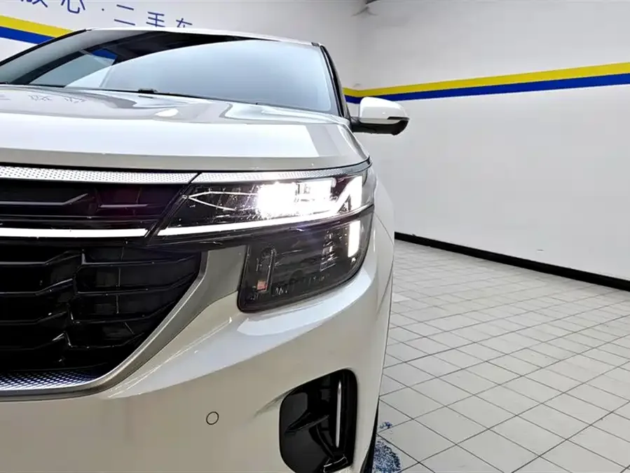Kia Cyrus (Seltos) 2026 Cetus 1.5L IVT Luxury Comfort Edition 2026 — миниатюра 5