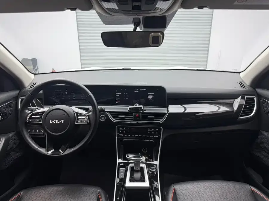 Kia Cyrus (Seltos) 2023 CYTUS 1.5L CVT Premium Edition 2023 — миниатюра 4